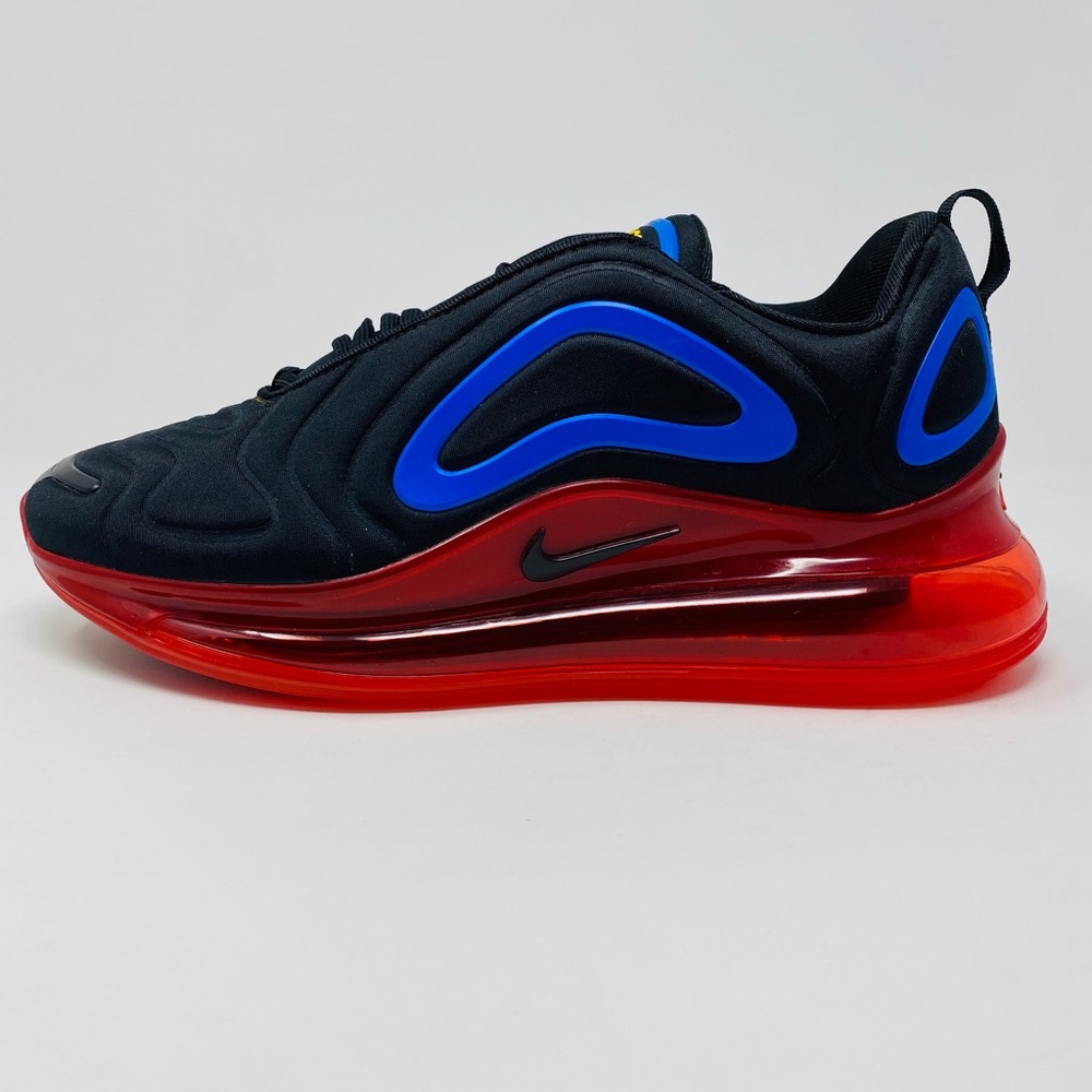 Nike Air Max 720 - Picture 6 of 7